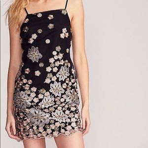 Black floral Mini